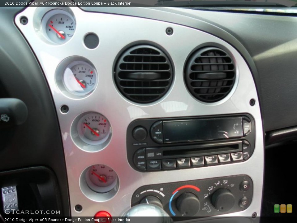 Black Interior Controls for the 2010 Dodge Viper ACR Roanoke Dodge Edition Coupe #39440766