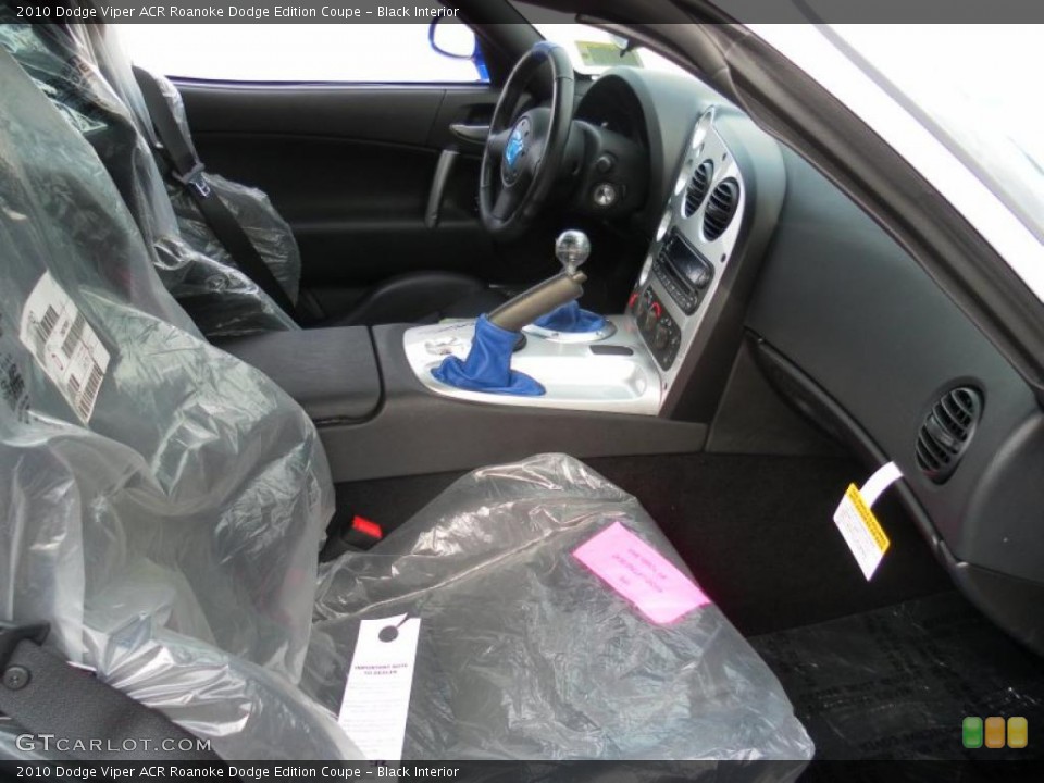 Black Interior Dashboard for the 2010 Dodge Viper ACR Roanoke Dodge Edition Coupe #39440858