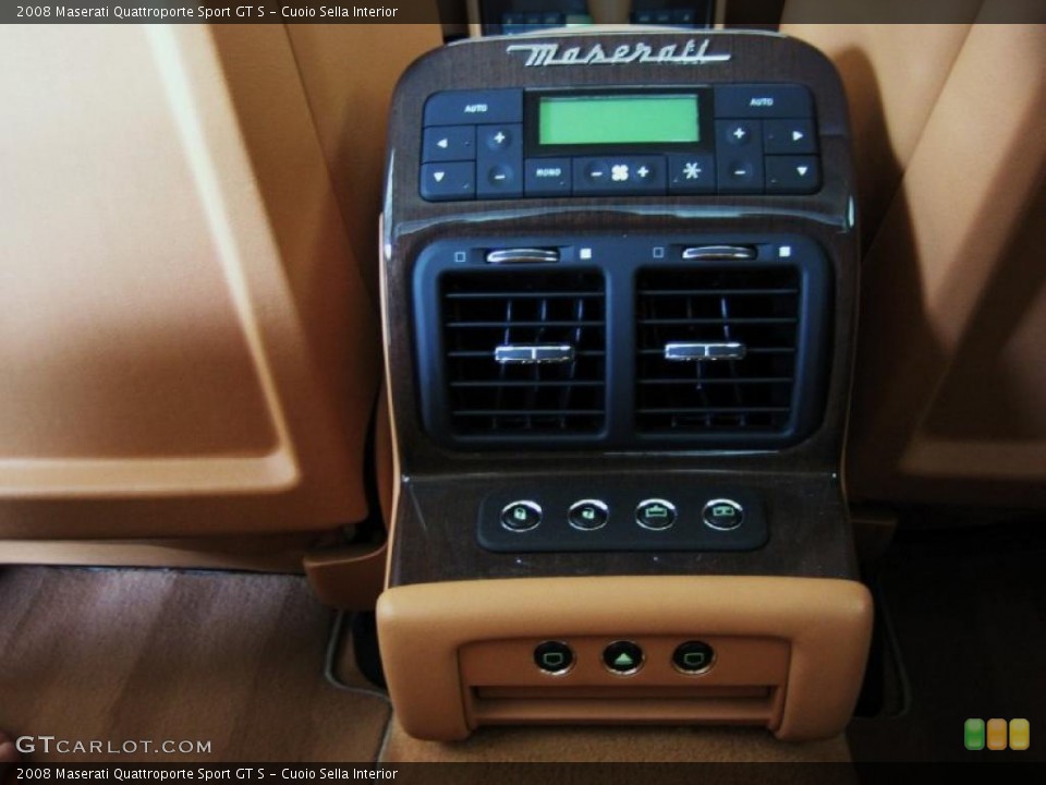 Cuoio Sella Interior Controls for the 2008 Maserati Quattroporte Sport GT S #39444814