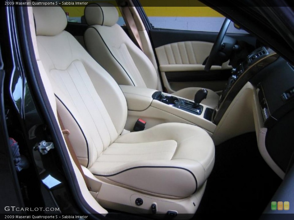 Sabbia Interior Photo for the 2009 Maserati Quattroporte S #39445654