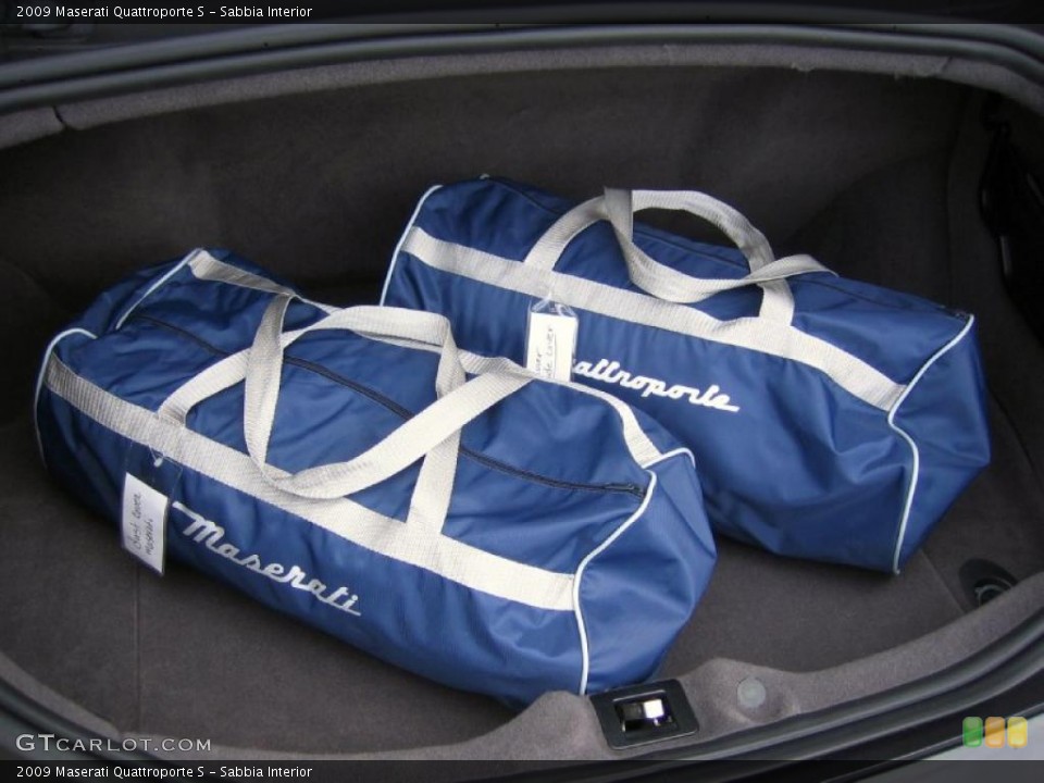Sabbia Interior Trunk for the 2009 Maserati Quattroporte S #39445980