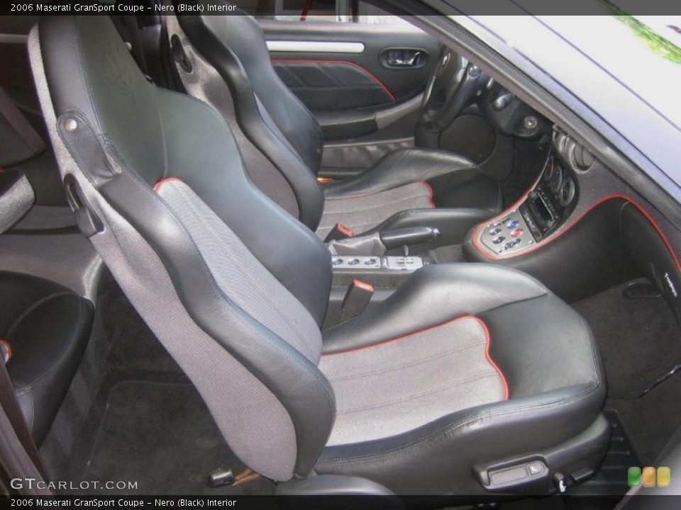 Nero (Black) Interior Photo for the 2006 Maserati GranSport Coupe #39447058
