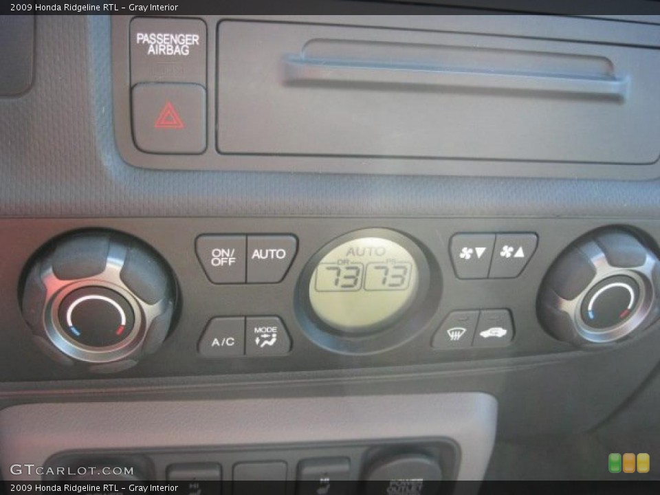 Gray Interior Controls for the 2009 Honda Ridgeline RTL #39449438