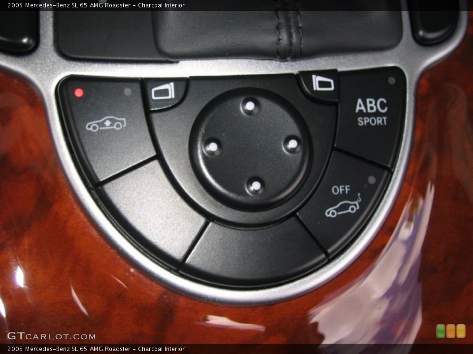 Charcoal Interior Controls for the 2005 Mercedes-Benz SL 65 AMG Roadster #39452106