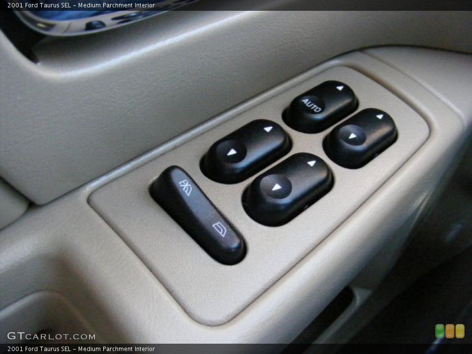 Medium Parchment Interior Controls for the 2001 Ford Taurus SEL #39452970