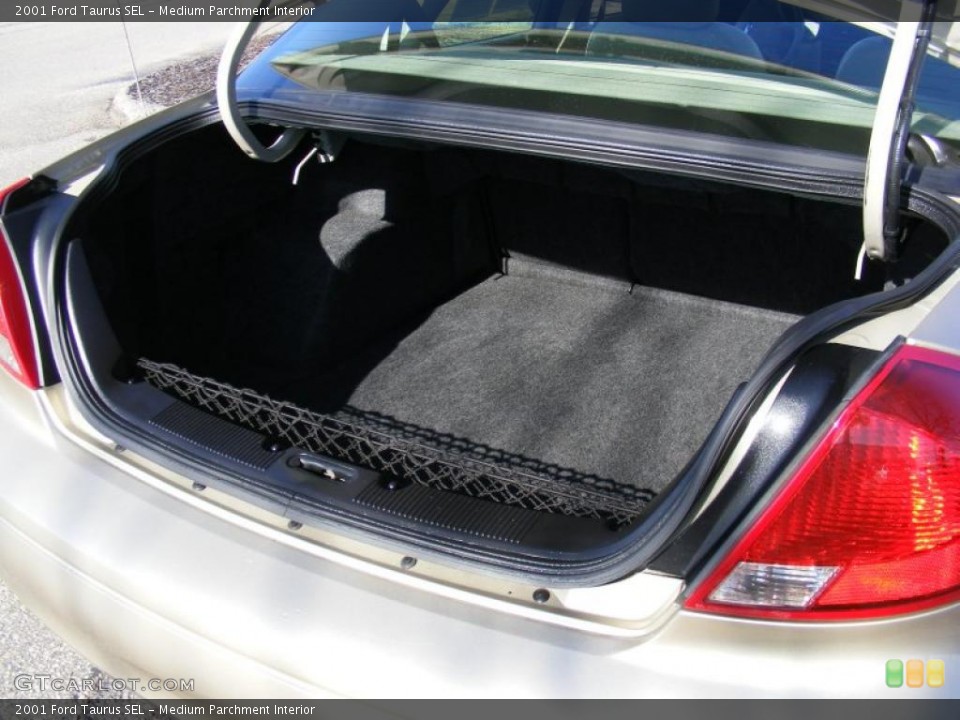 Medium Parchment Interior Trunk for the 2001 Ford Taurus SEL #39453013