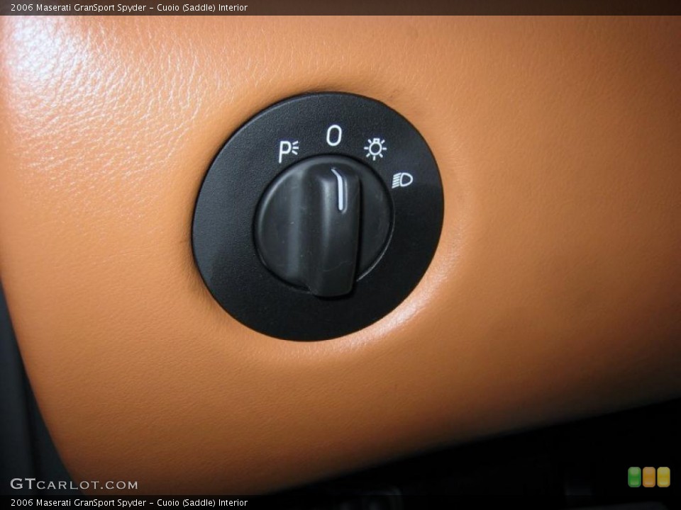 Cuoio (Saddle) Interior Controls for the 2006 Maserati GranSport Spyder #39455258