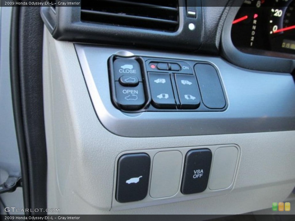 Gray Interior Controls for the 2009 Honda Odyssey EX-L #39456646