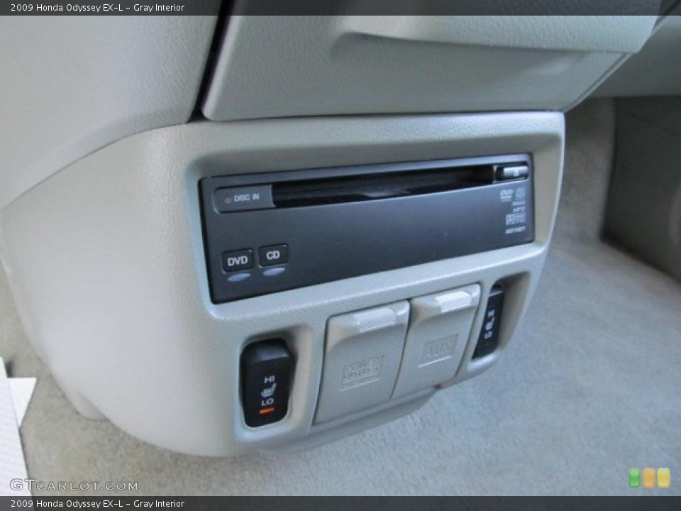 Gray Interior Controls for the 2009 Honda Odyssey EX-L #39456662
