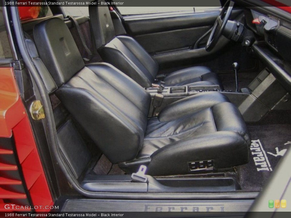 Black Interior Photo for the 1988 Ferrari Testarossa  #39459826