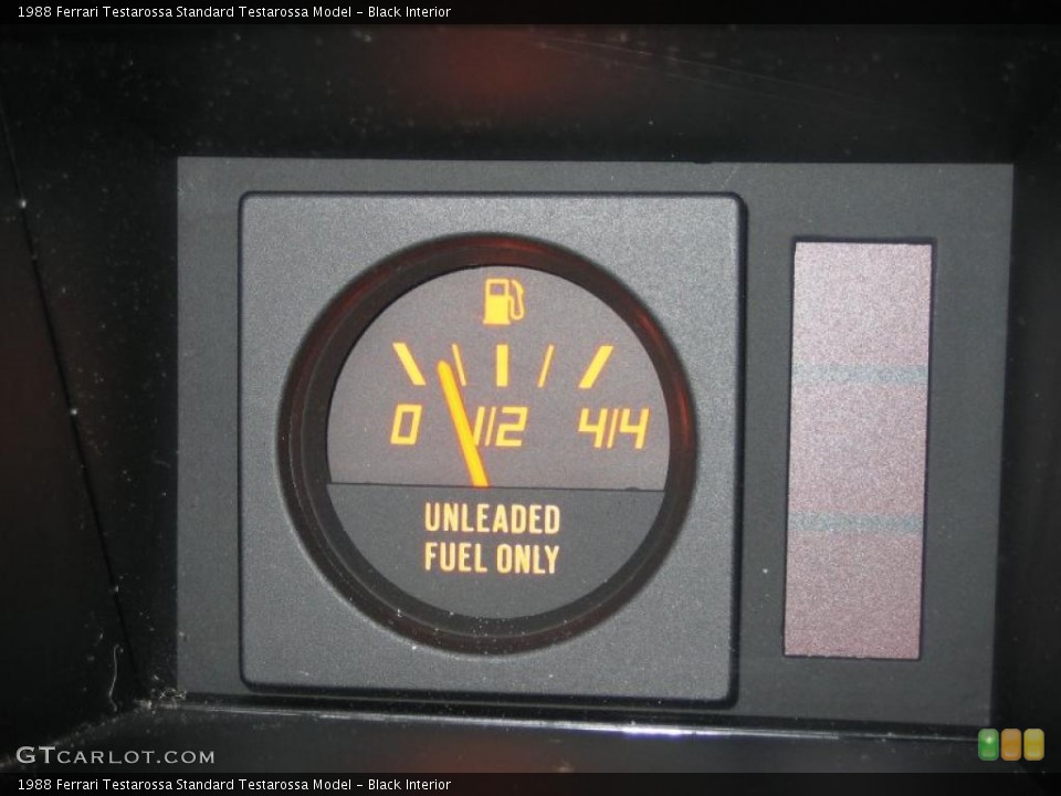 Black Interior Gauges for the 1988 Ferrari Testarossa  #39460014
