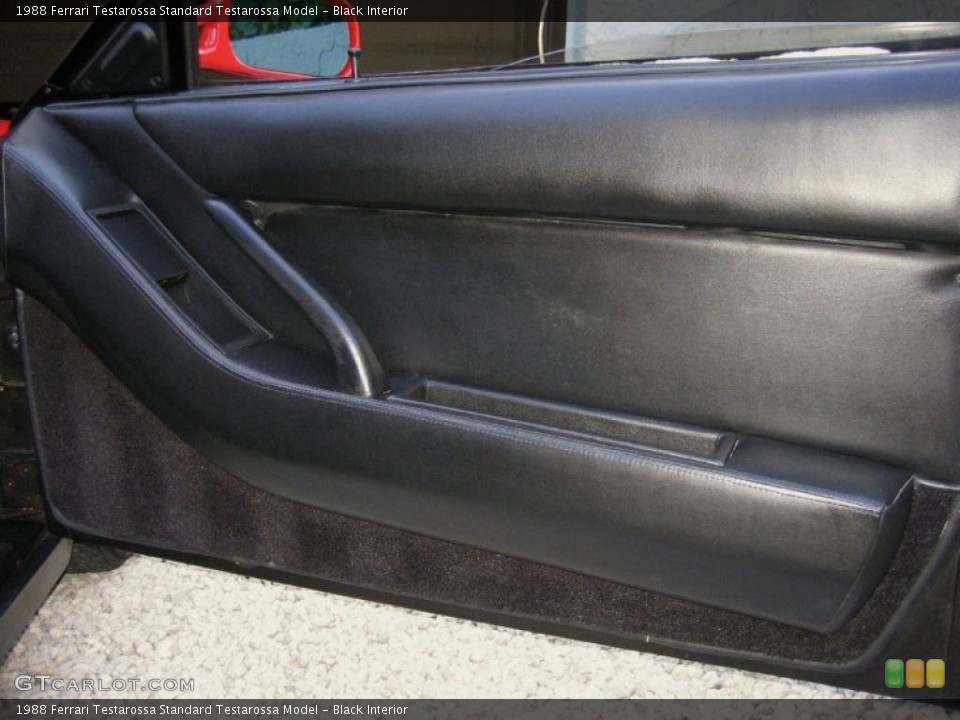 Black Interior Door Panel for the 1988 Ferrari Testarossa  #39460126