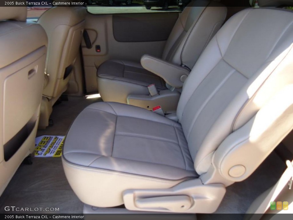 Cashmere Interior Photo for the 2005 Buick Terraza CXL #39460286