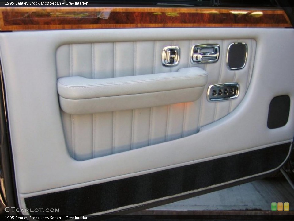 Grey Interior Door Panel for the 1995 Bentley Brooklands Sedan #39462550