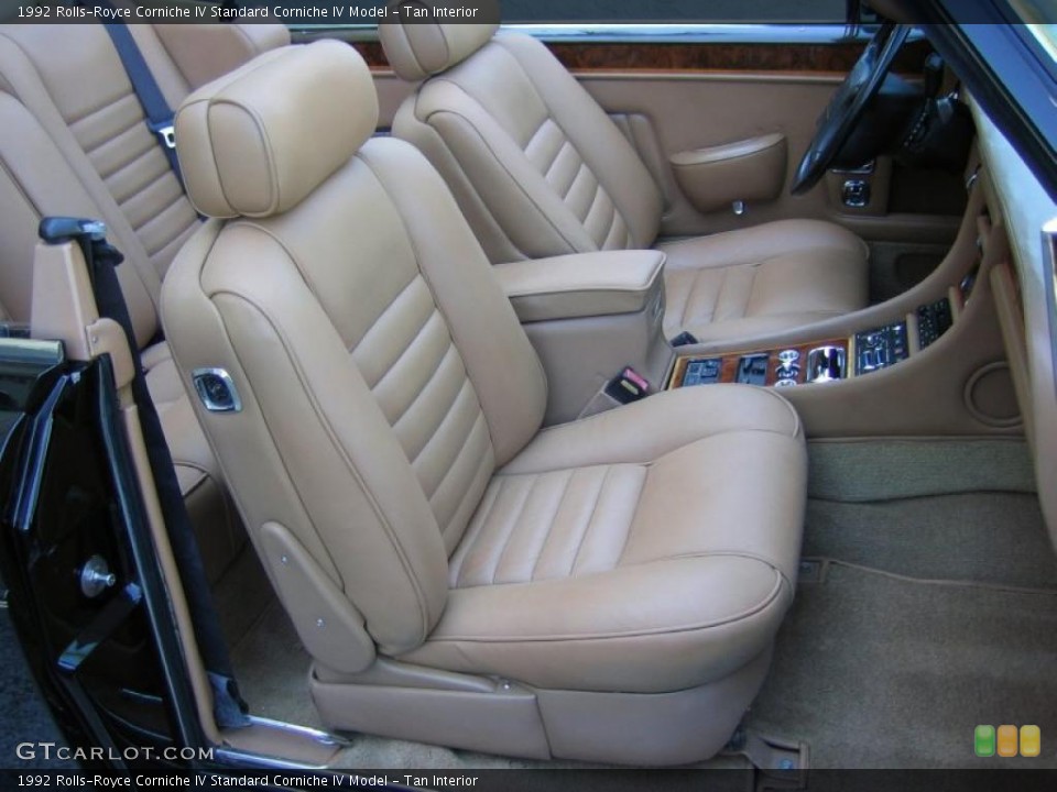 Tan Interior Photo for the 1992 Rolls-Royce Corniche IV  #39463290