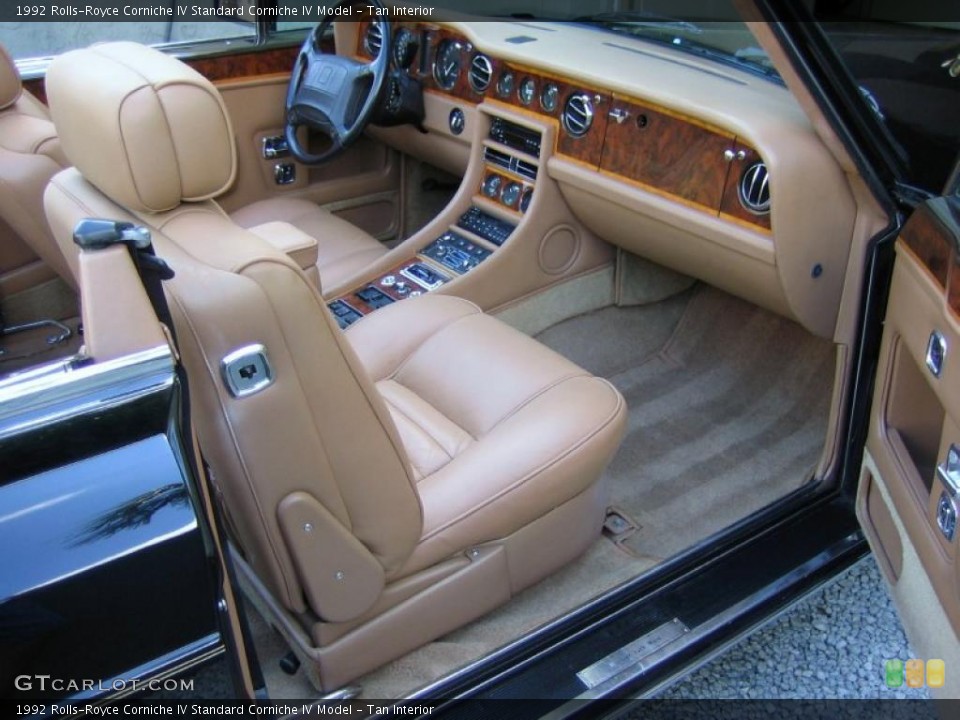 Tan Interior Photo for the 1992 Rolls-Royce Corniche IV  #39463306