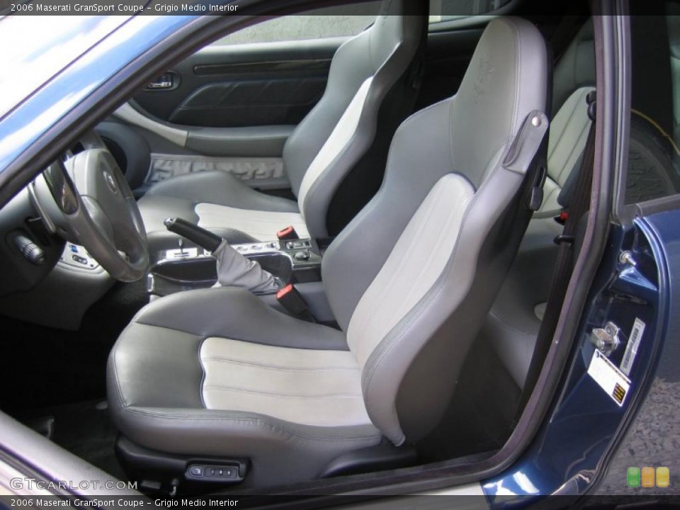 Grigio Medio Interior Photo for the 2006 Maserati GranSport Coupe #39465334