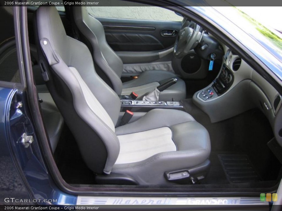 Grigio Medio Interior Photo for the 2006 Maserati GranSport Coupe #39465398