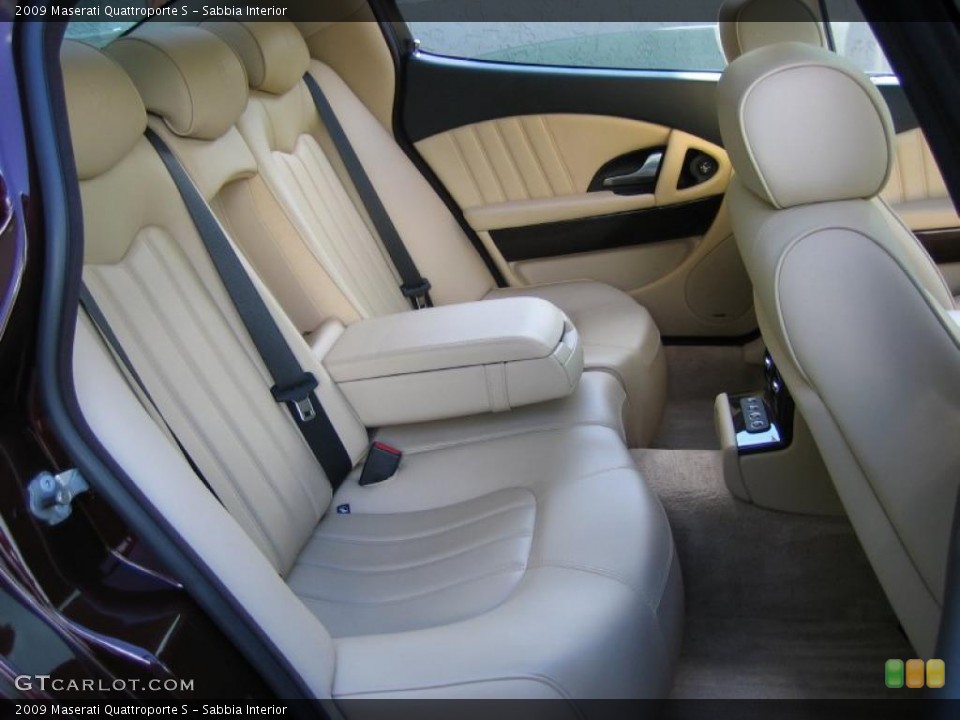 Sabbia Interior Photo for the 2009 Maserati Quattroporte S #39466186