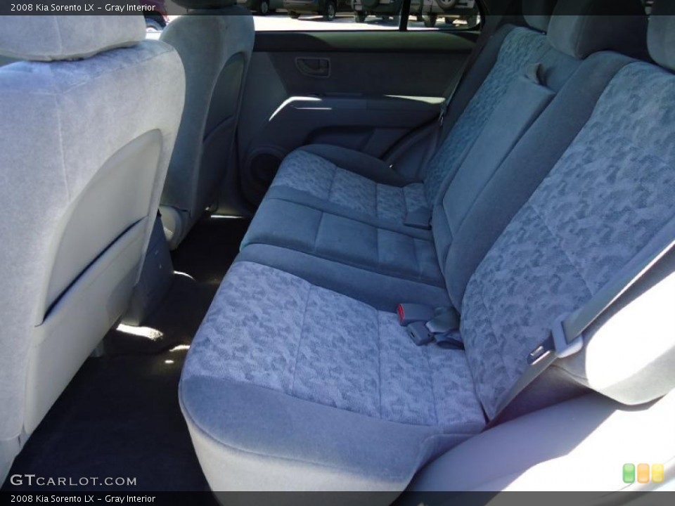 Gray Interior Photo for the 2008 Kia Sorento LX #39467510