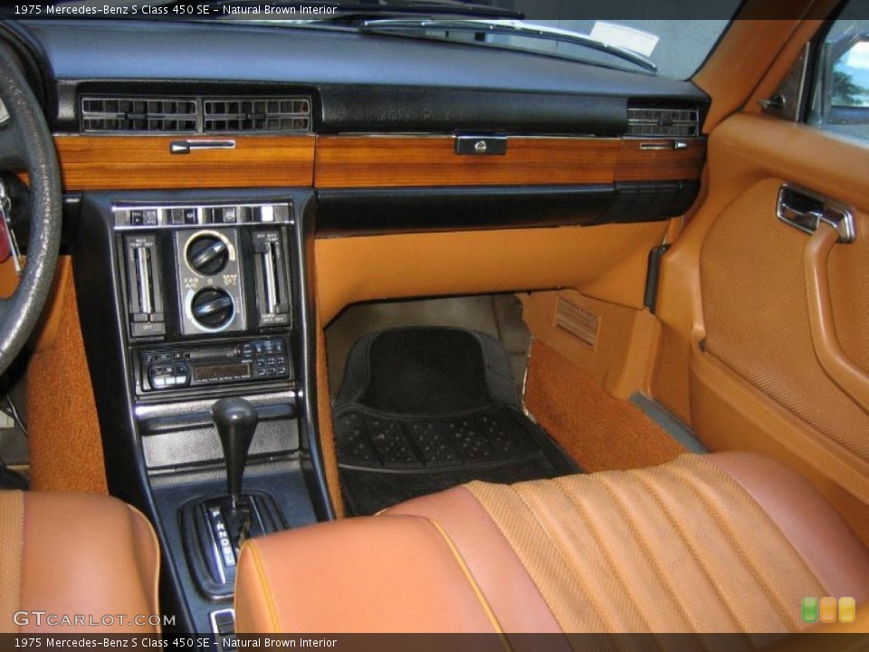 Natural Brown Interior Dashboard for the 1975 Mercedes-Benz S Class 450 SE #39468026