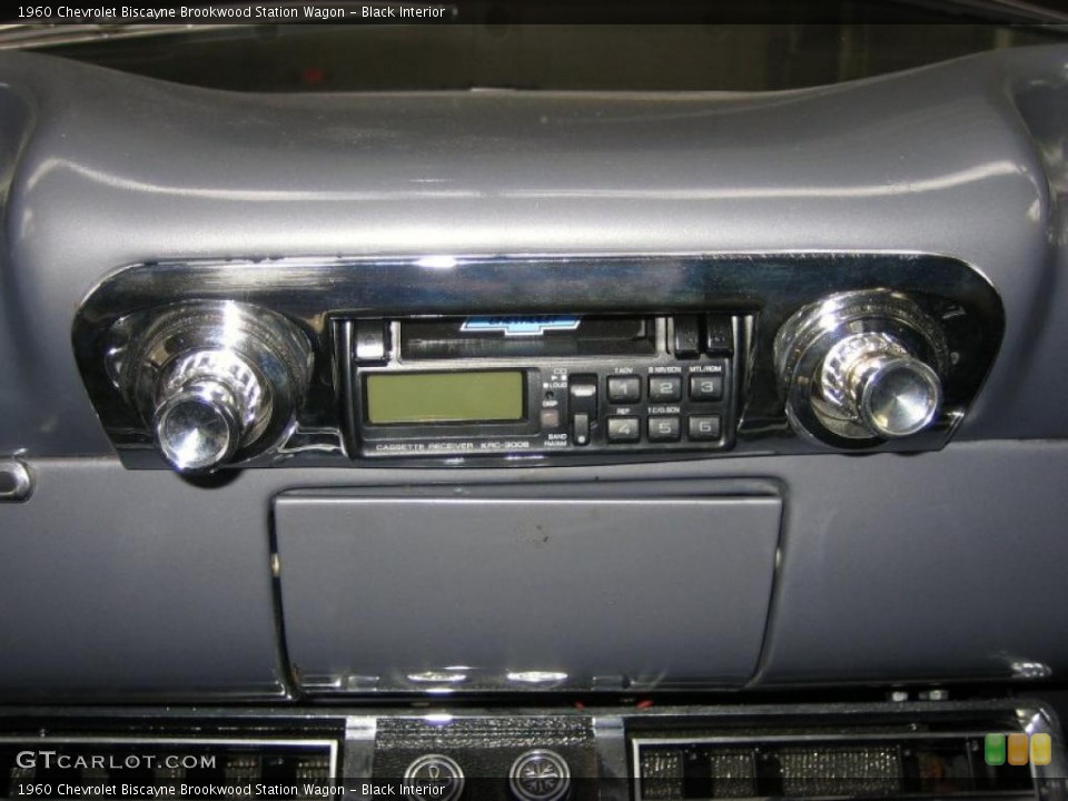 Black Interior Controls for the 1960 Chevrolet Biscayne Brookwood Station Wagon #39469102