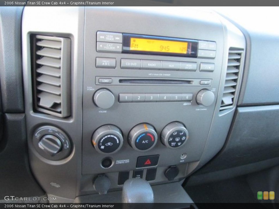 Graphite/Titanium Interior Controls for the 2006 Nissan Titan SE Crew Cab 4x4 #39470734