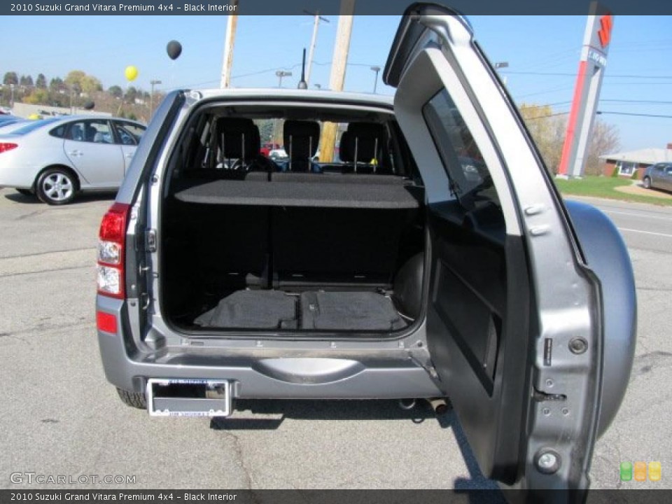 Black Interior Trunk for the 2010 Suzuki Grand Vitara Premium 4x4 #39471406