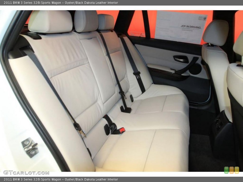 Oyster/Black Dakota Leather Interior Photo for the 2011 BMW 3 Series 328i Sports Wagon #39474006