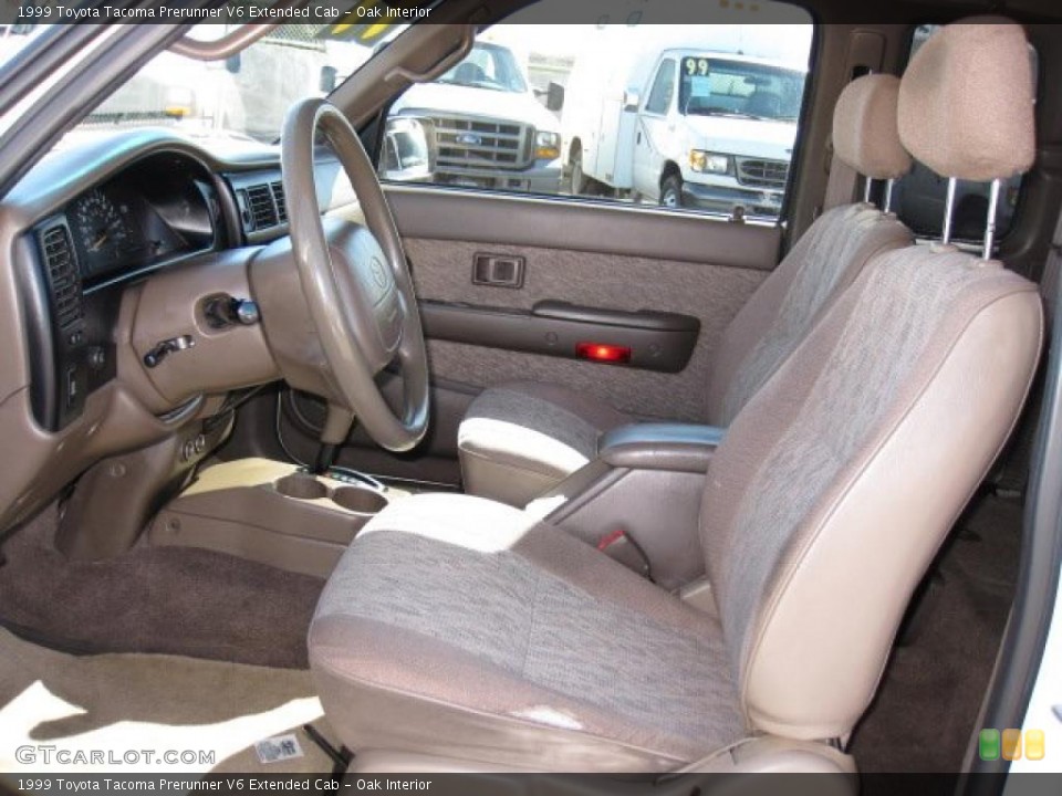 Oak Interior Photo for the 1999 Toyota Tacoma Prerunner V6 Extended Cab #39475042