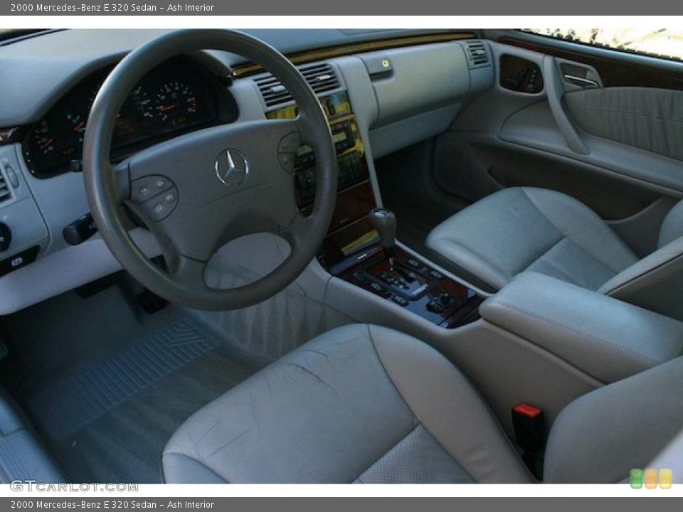 Ash Interior Prime Interior for the 2000 Mercedes-Benz E 320 Sedan #39475530