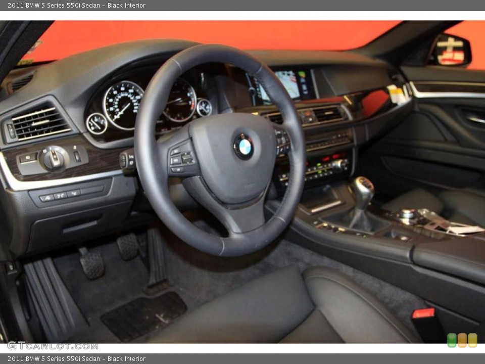 Black Interior Photo for the 2011 BMW 5 Series 550i Sedan #39476594