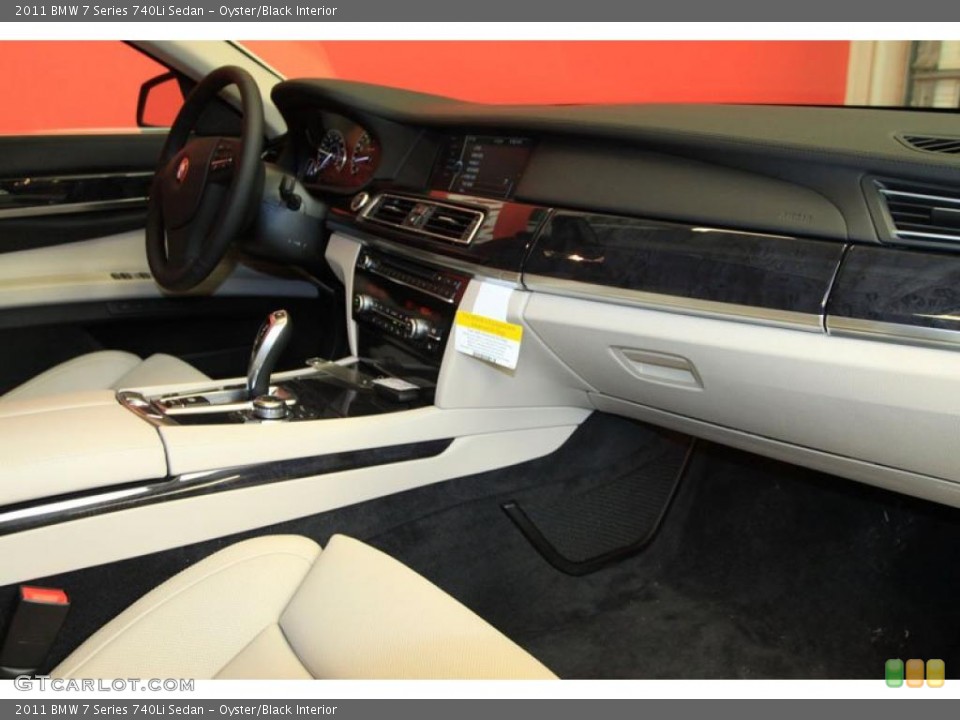 Oyster/Black Interior Photo for the 2011 BMW 7 Series 740Li Sedan #39478142