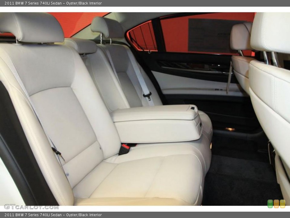 Oyster/Black Interior Photo for the 2011 BMW 7 Series 740Li Sedan #39478186