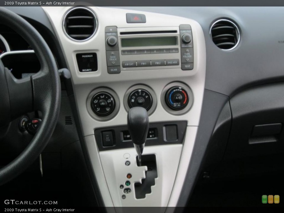 Ash Gray Interior Transmission for the 2009 Toyota Matrix S #39481234