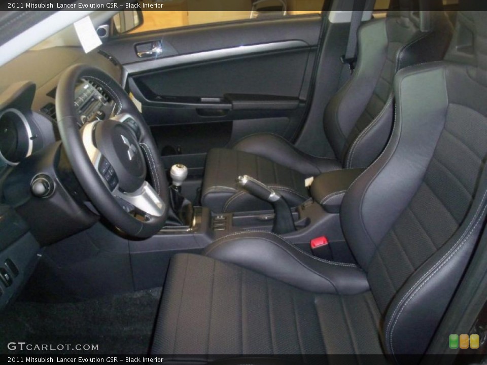 Black Interior Photo for the 2011 Mitsubishi Lancer Evolution GSR #39483117