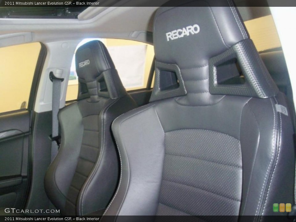 Black Interior Photo for the 2011 Mitsubishi Lancer Evolution GSR #39483133