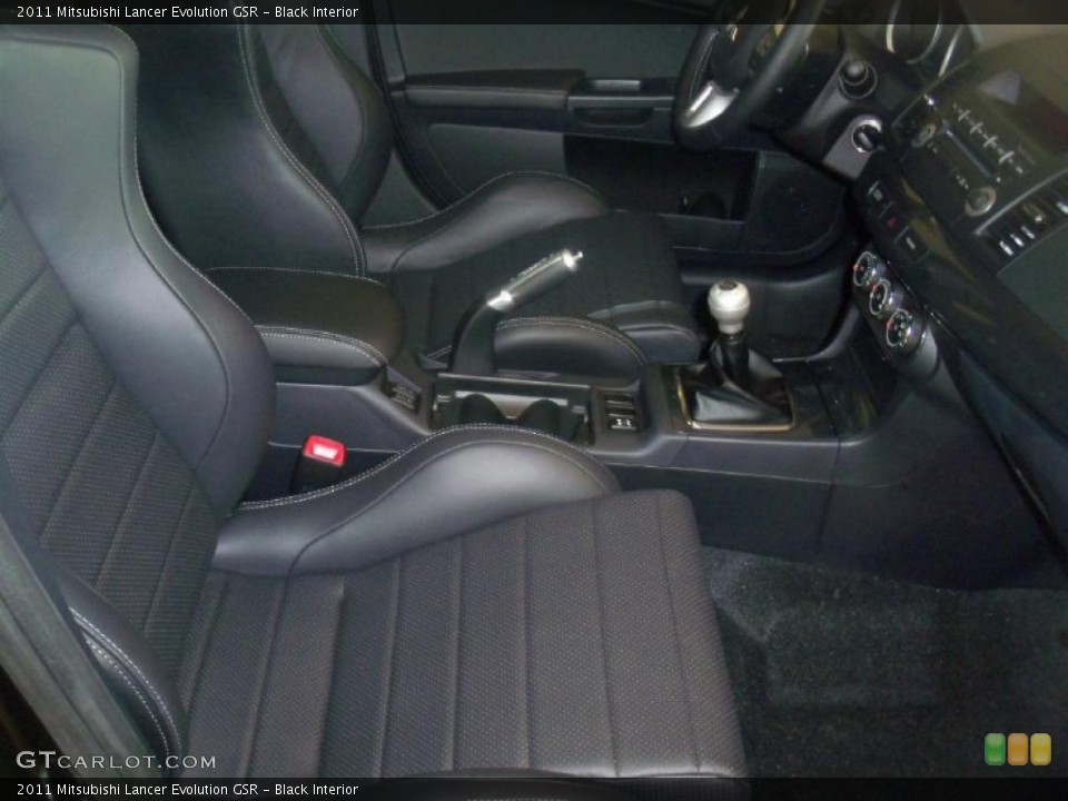 Black Interior Photo for the 2011 Mitsubishi Lancer Evolution GSR #39483609