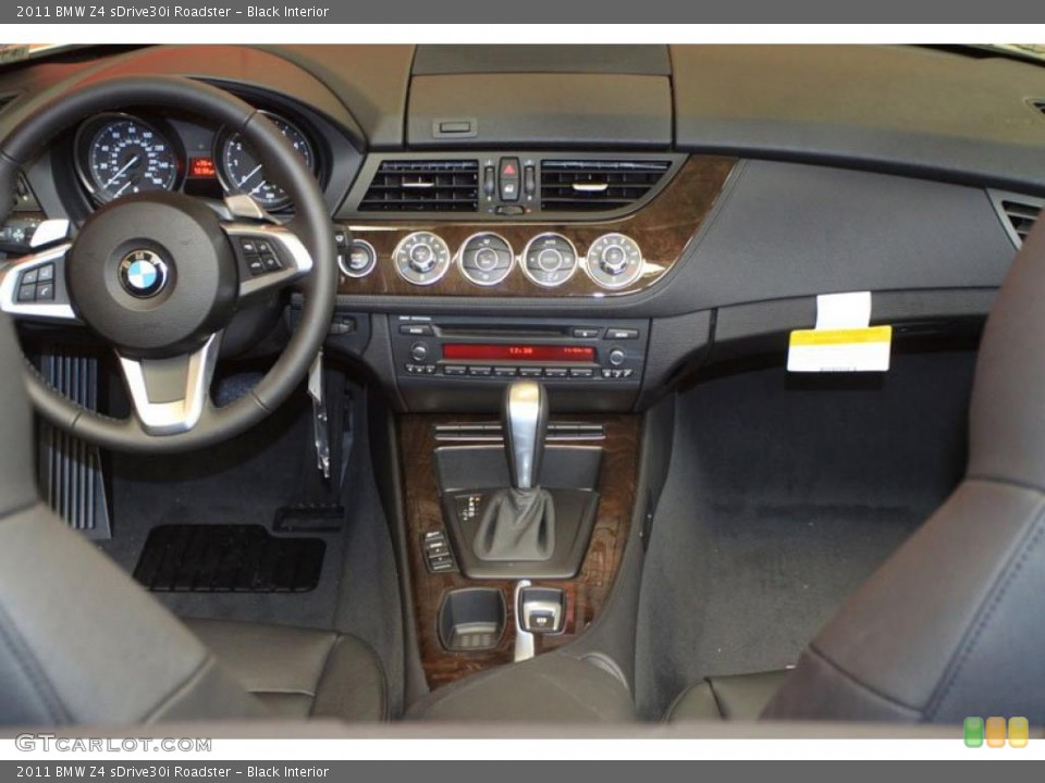 Black Interior Dashboard for the 2011 BMW Z4 sDrive30i Roadster #39484253