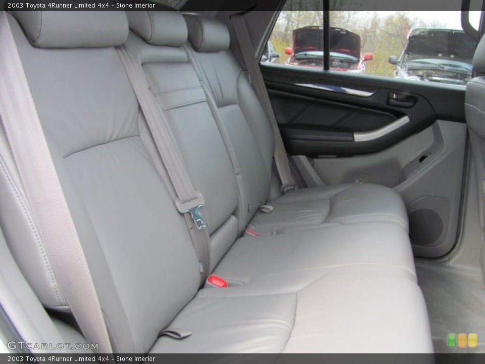 Stone Interior Photo for the 2003 Toyota 4Runner Limited 4x4 #39485149