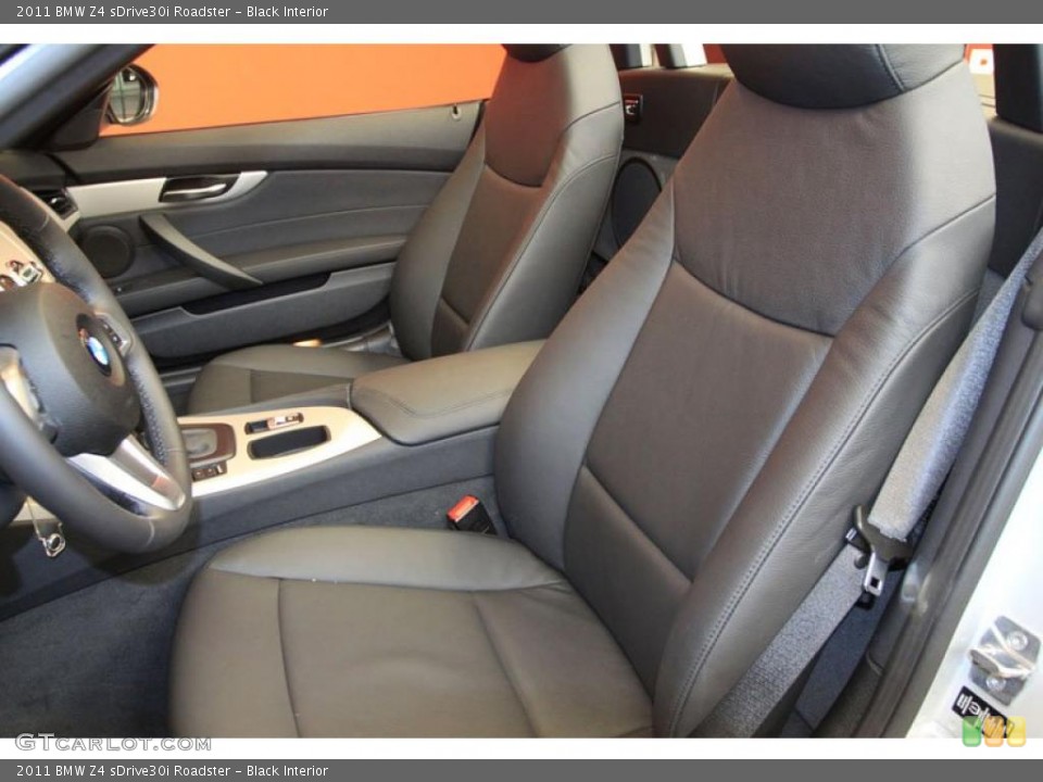 Black Interior Photo for the 2011 BMW Z4 sDrive30i Roadster #39485313