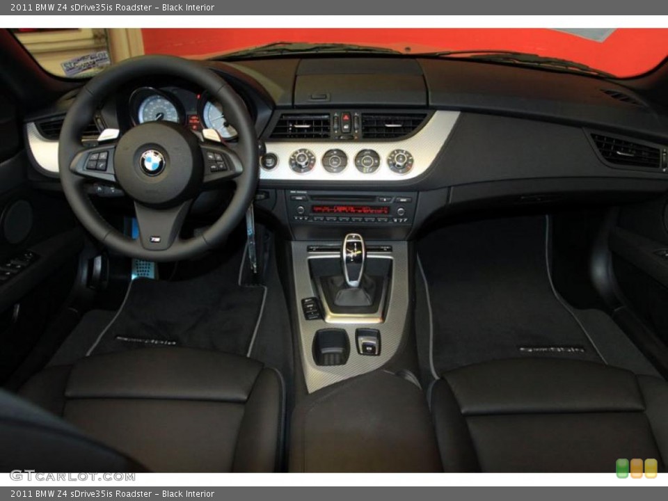 Black Interior Dashboard for the 2011 BMW Z4 sDrive35is Roadster #39486089