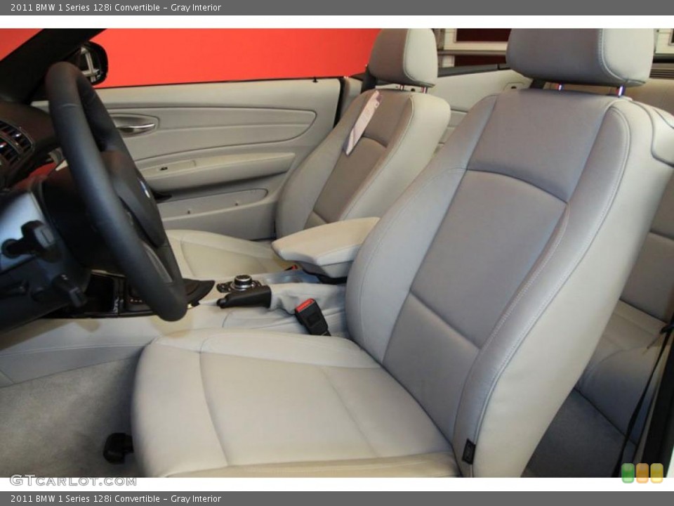 Gray Interior Photo for the 2011 BMW 1 Series 128i Convertible #39492672