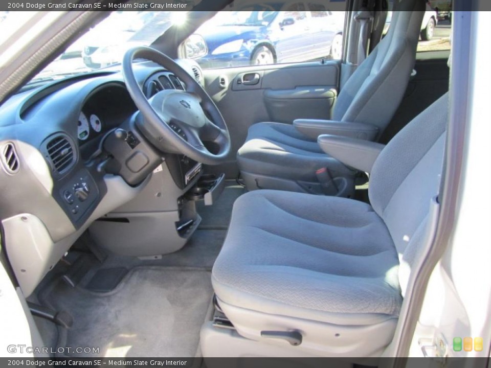 Medium Slate Gray Interior Photo for the 2004 Dodge Grand Caravan SE #39495676