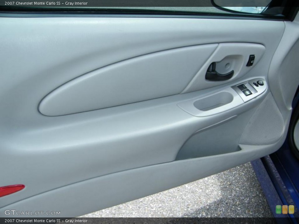 Gray Interior Door Panel for the 2007 Chevrolet Monte Carlo SS #39498625
