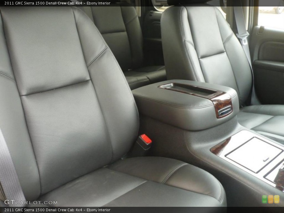 Ebony Interior Photo for the 2011 GMC Sierra 1500 Denali Crew Cab 4x4 #39504700