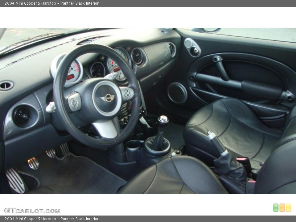Panther Black Interior Photo for the 2004 Mini Cooper S Hardtop #39509968