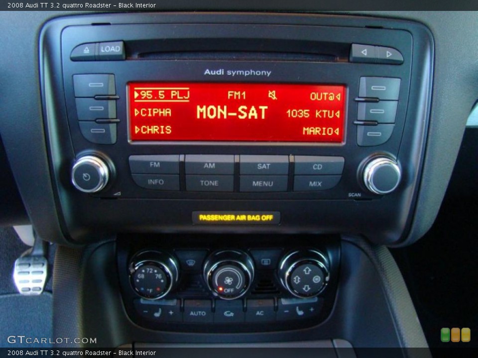 Black Interior Controls for the 2008 Audi TT 3.2 quattro Roadster #39511792