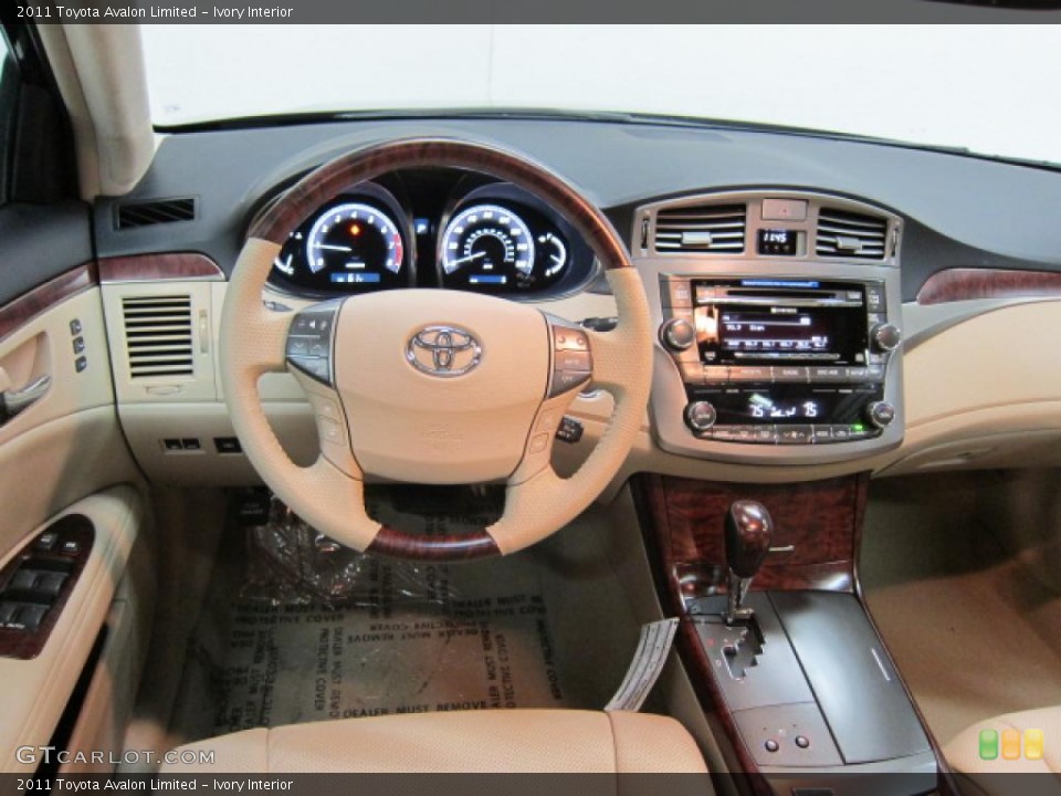Ivory Interior Dashboard for the 2011 Toyota Avalon Limited #39512548