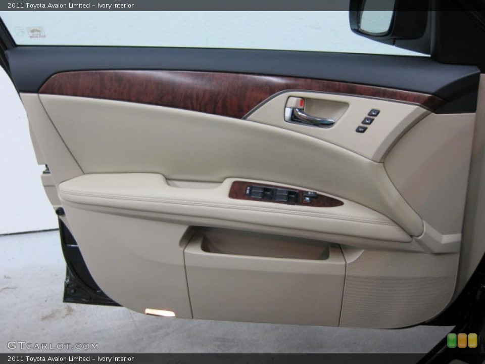 Ivory Interior Door Panel for the 2011 Toyota Avalon Limited #39512580